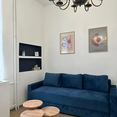 Dusan Knez Mihailova Center Obilicev Venac * בלגרד